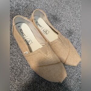 Toms Flats